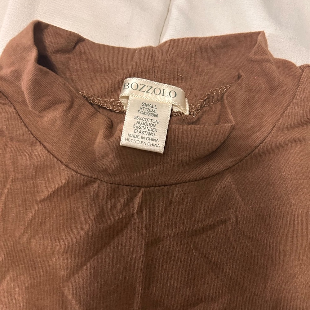 Bozzolo Chestnut High Neck Top